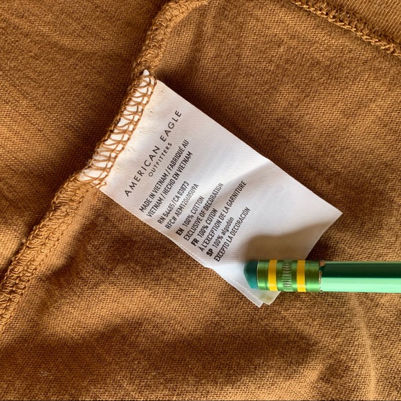 AE Short Sleeve Tee Shirt - Picture 5 of 5